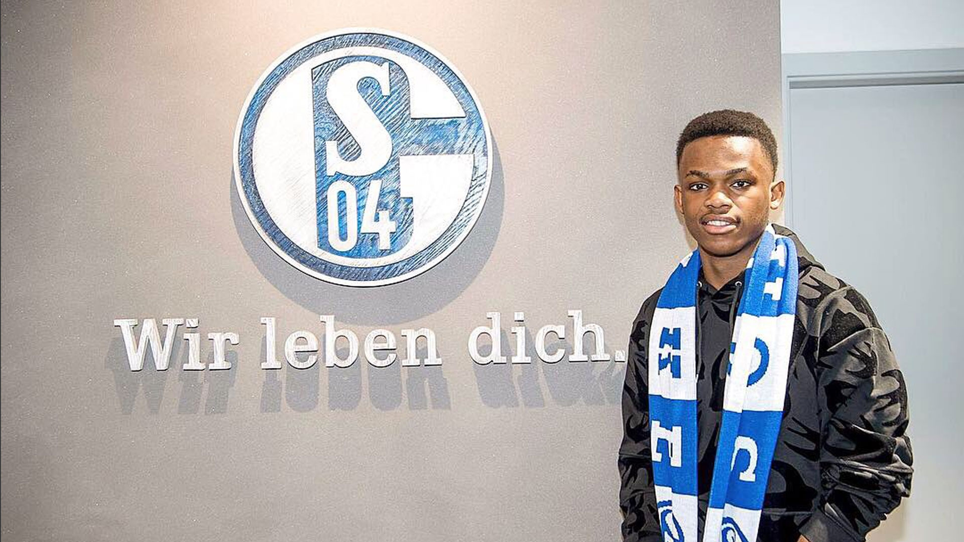 高度重视 高度重视