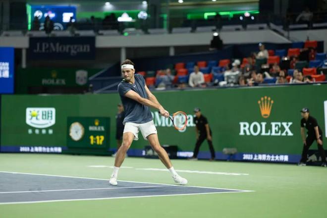 带来了一丝 带来了一丝